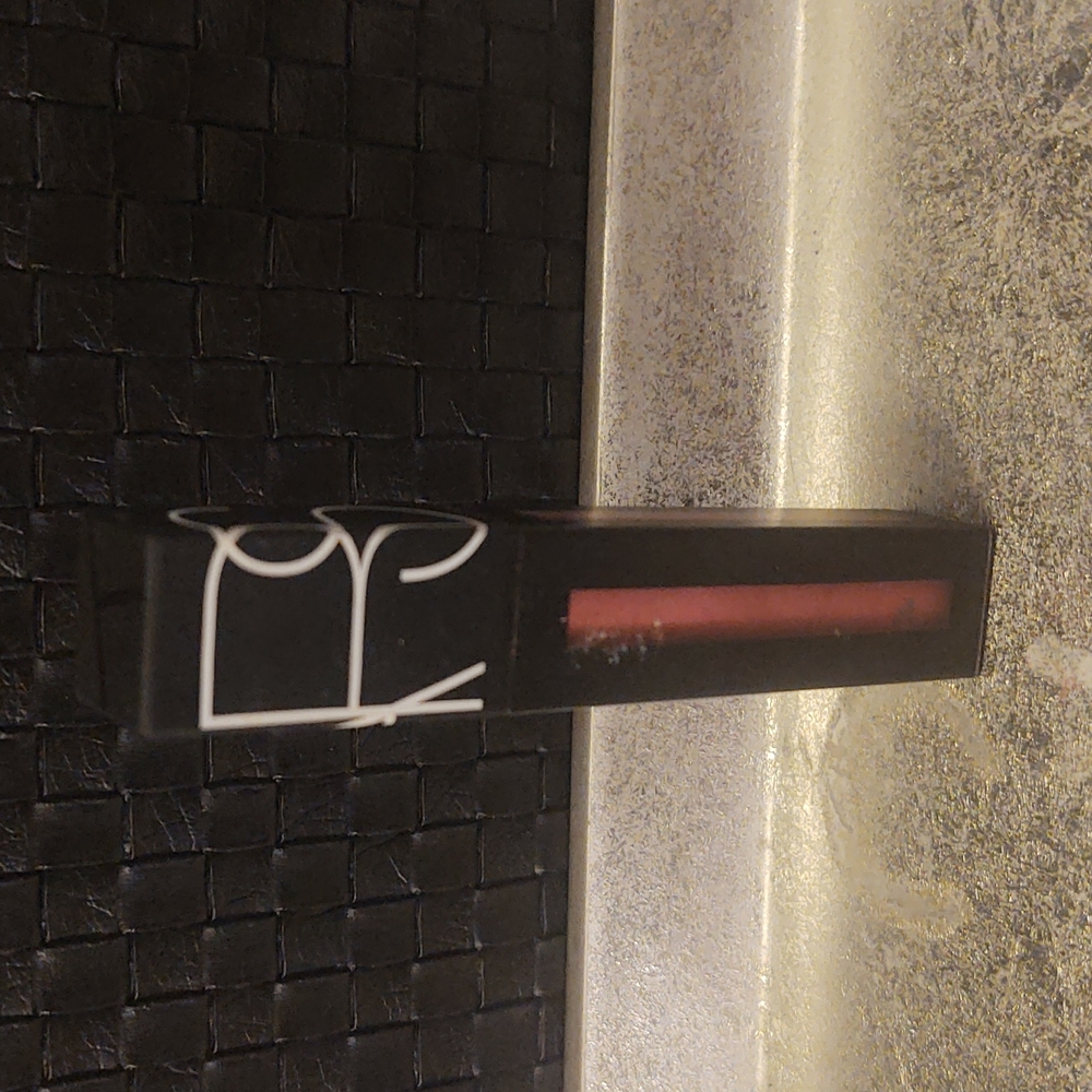 Nars lip - low rider